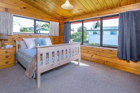 Photo of property in 11 Kauri Place, Tairua, 3508