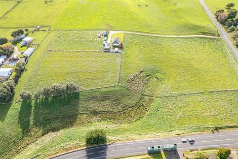 Photo of property in 15 Rangitatau Road West, Pakaraka, Wanganui, 4574