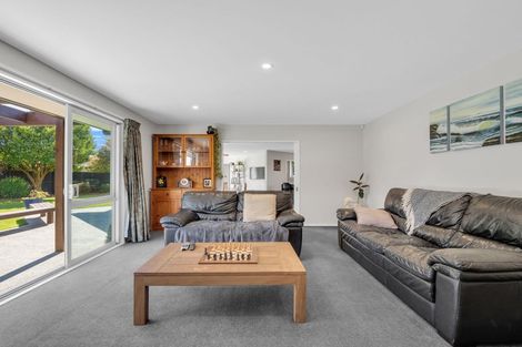 Photo of property in 21 Christie Place, Rolleston, 7614