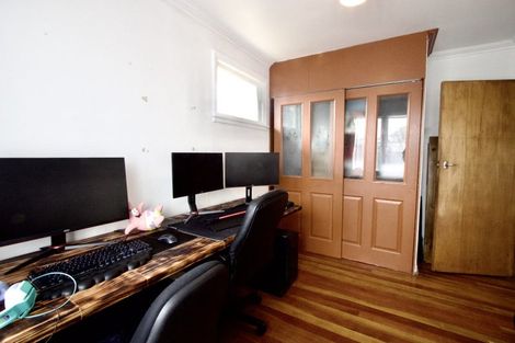 Photo of property in 15 Barrett Road, Whalers Gate, New Plymouth, 4310