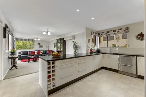 Photo of property in 16 Kamaka Crescent, Bridge Hill, Alexandra, 9320