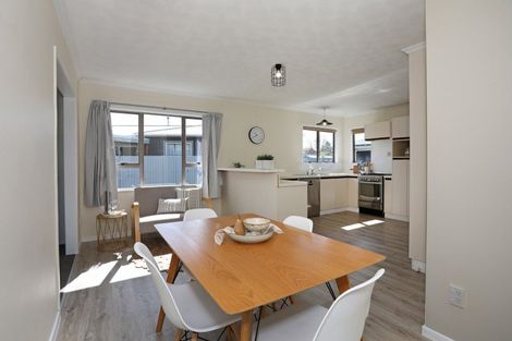 Photo of property in 19 Churchill Avenue, Feilding, 4702