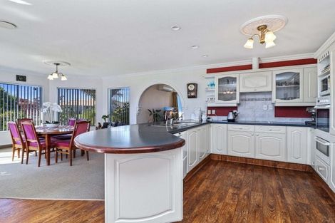 Photo of property in 2 Melia Place, Mount Maunganui, 3116