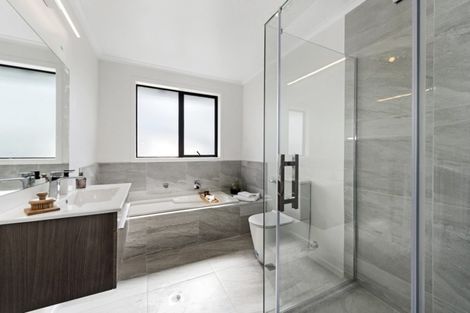 Photo of property in 14 Wyrall Way, Chartwell, Hamilton, 3210