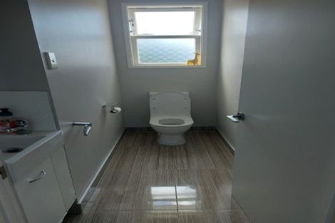 Photo of property in 571a Queen Street East, Levin, 5510