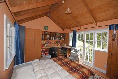 Photo of property in 92 Frost Road, Leigh, Warkworth, 0985