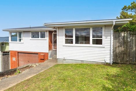 Photo of property in 12 Lenox Grove, Johnsonville, Wellington, 6037