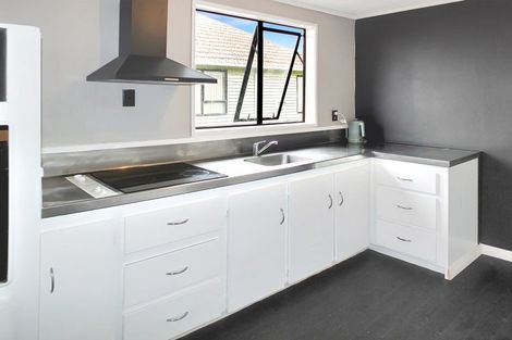 Photo of property in 8 Russell Street, Foxton, 4814