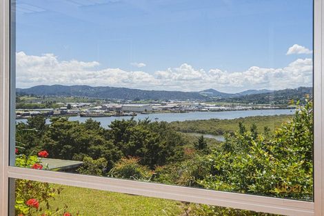 Photo of property in 50 George Point Road, Onerahi, Whangarei, 0110
