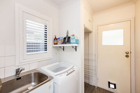 Photo of property in 11 Slacks Road, Awapuni, Palmerston North, 4412