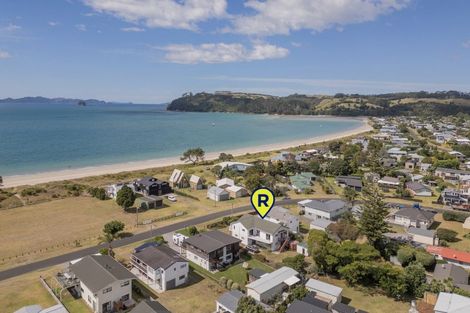 Photo of property in 42 Banks Street, Cooks Beach, Whitianga, 3591