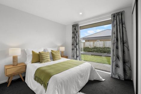 Photo of property in 10 Shale Court, Rolleston, 7614