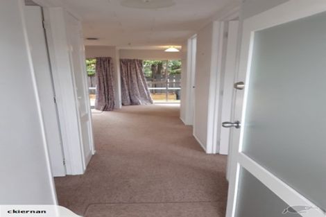 Photo of property in 1/109a Te Atatu Road, Te Atatu South, Auckland, 0610