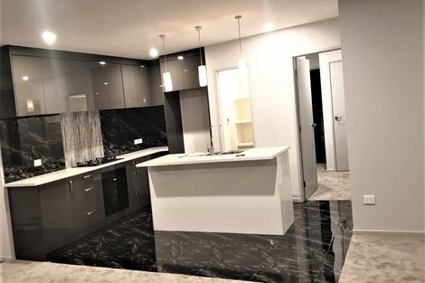 Photo of property in 3 Frederick Place, Whalers Gate, New Plymouth, 4310