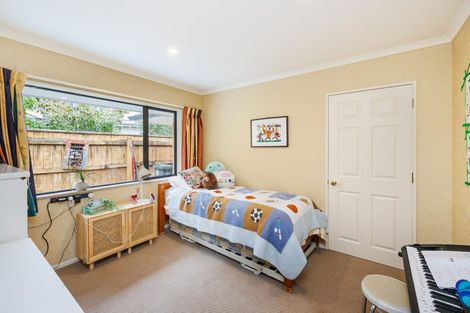 Photo of property in 5 Pastoral Lane, Hokowhitu, Palmerston North, 4410