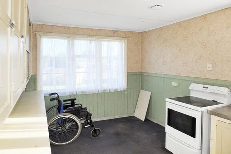 Photo of property in 43b Johnston Street, Foxton, 4814