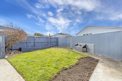 Photo of property in 6b Rolfe Place, Bishopdale, Christchurch, 8053