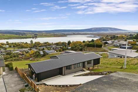 Photo of property in 6 Kingsgate Lane, Waihola, Milton, 9073