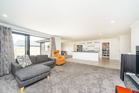 Photo of property in 94 James Line, Kelvin Grove, Palmerston North, 4414