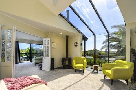 Photo of property in 11d Redwood Crescent, Hurdon, New Plymouth, 4310