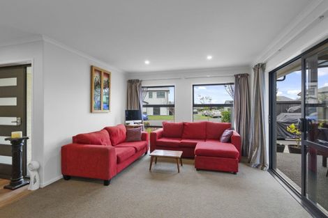 Photo of property in 36 Luxembourg Crescent, Halswell, Christchurch, 8025