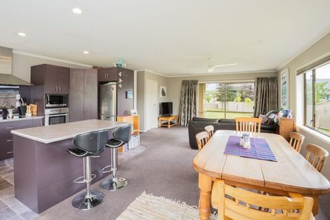 Photo of property in 12 Juniper Close, Alexandra, 9320