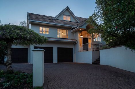 Photo of property in 6 Tupara Crescent, Kawaha Point, Rotorua, 3010