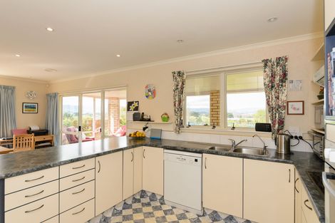 Photo of property in 53 Royal Oak Drive, Kelvin Grove, Palmerston North, 4414