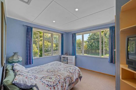 Photo of property in 70 Tapuihikitia Road, Te Karaka, 4094