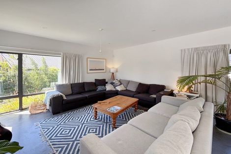 Photo of property in 10 Dove Grove, Westmorland, Christchurch, 8025