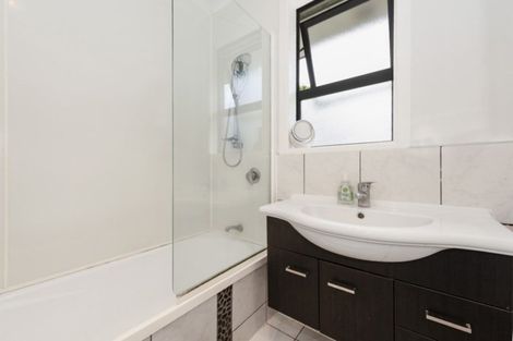 Photo of property in 10 Barrie Crescent, Silverdale, Hamilton, 3216