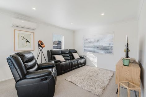 Photo of property in 25b Ross Crescent, Fairfield, Hamilton, 3214