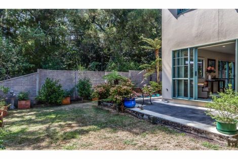 Photo of property in 13k Eban Avenue, Hillcrest, Auckland, 0627