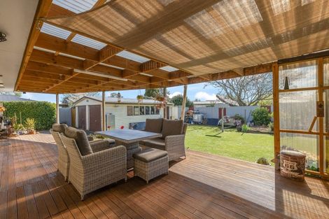 Photo of property in 66 Oakfield Crescent, Pukete, Hamilton, 3200