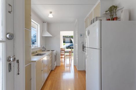 Photo of property in 12 May Street, Mount Maunganui, 3116