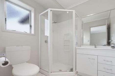 Photo of property in 87 Riverside Drive, Waiuku, 2123