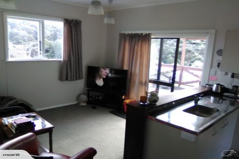 Photo of property in 32 Pencarrow Crescent, Wainuiomata, Lower Hutt, 5014