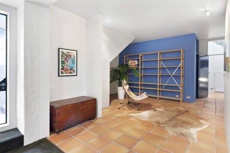 Photo of property in 175 Grant Road, Thorndon, Wellington, 6011