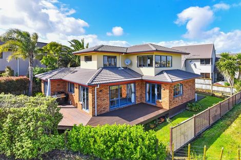 Photo of property in 6 Dawood Place, The Gardens, Auckland, 2105