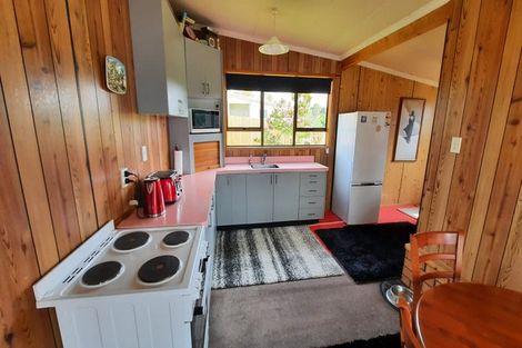 Photo of property in 153 Benhar Road, Benhar, Balclutha, 9272