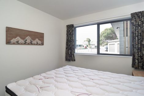 Photo of property in Riverena Flats, 377 Barbadoes Street, Christchurch Central, Christchurch, 8011