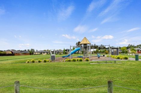 Photo of property in 8 Beech Drive, Rangiora, 7400