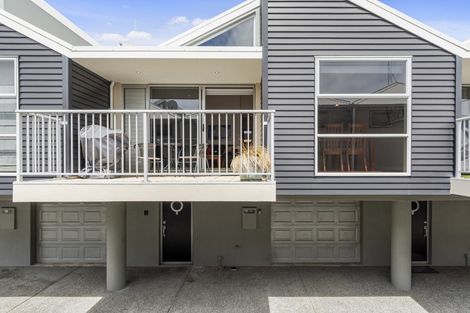 Photo of property in 2/48 May Street, Mount Maunganui, 3116