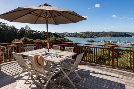 Photo of property in 11 Franklin Street, Opua, 0200