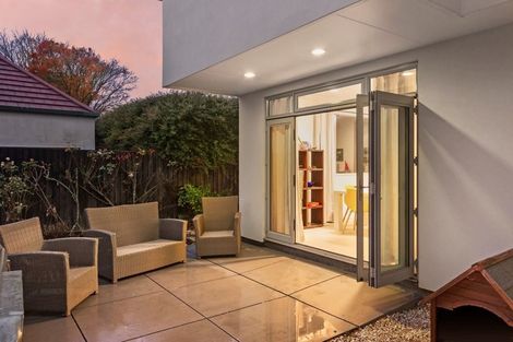 Photo of property in 45a Wroxton Terrace, Merivale, Christchurch, 8014