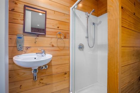 Photo of property in 8 Ribbonwood Terrace, Ranui, Porirua, 5024