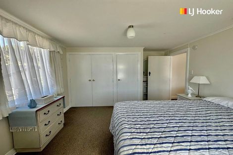 Photo of property in 35 Oxley Crescent, Broad Bay, Dunedin, 9014