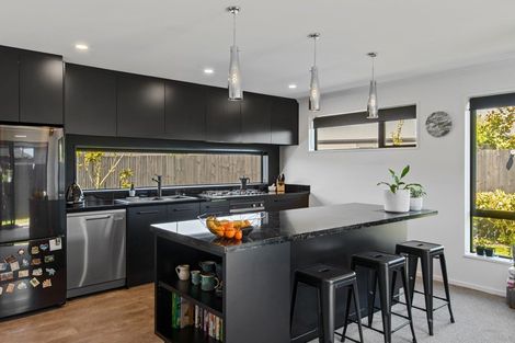 Photo of property in 11 Donne Street, Marshland, Christchurch, 8083