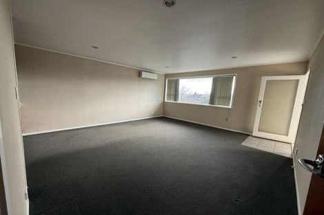 Photo of property in 4/48 Mcleod Road, Henderson, Auckland, 0612