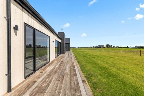 Photo of property in 299 Deans Road, Winton, 9782